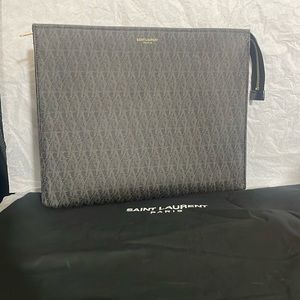 Saint Laurent Clutch
